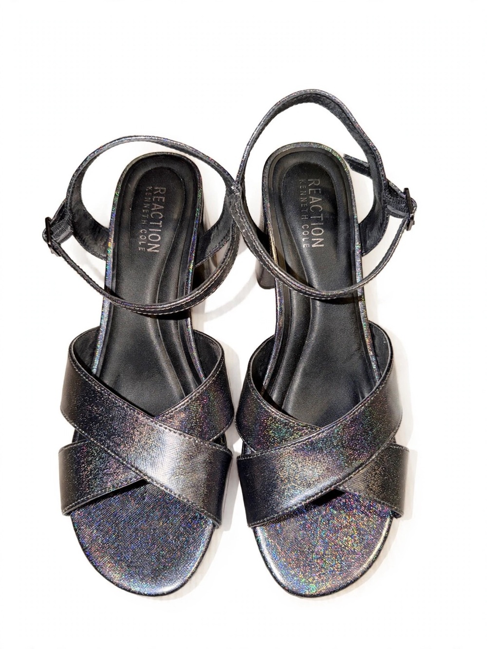 Kenneth Cole Reaction Iridescent Pewter Strappy Sandals SZ 10